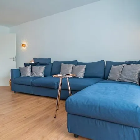 Apartment Eydum, App 48 *